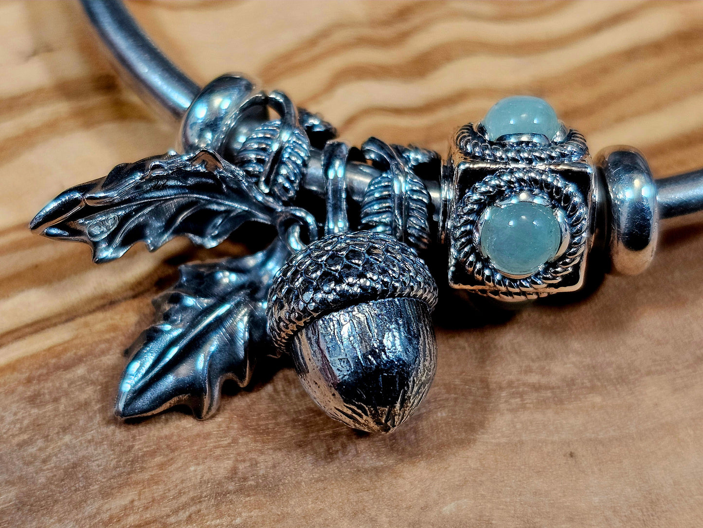 Acorn Dangle