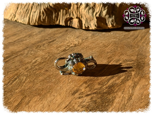 Limitierter BABY TARA LOTUS LOCK (Verschluss) aus 925 Silber & 14K Gold von NIWABeads | Handgefertigte Lotusblüte mit zwei gelben Citrin-Edelsteinen