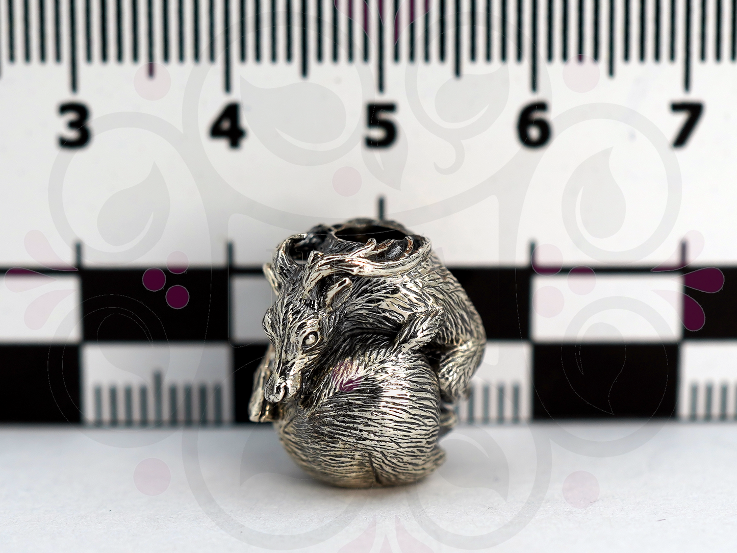 CUDDLE DEER Charm