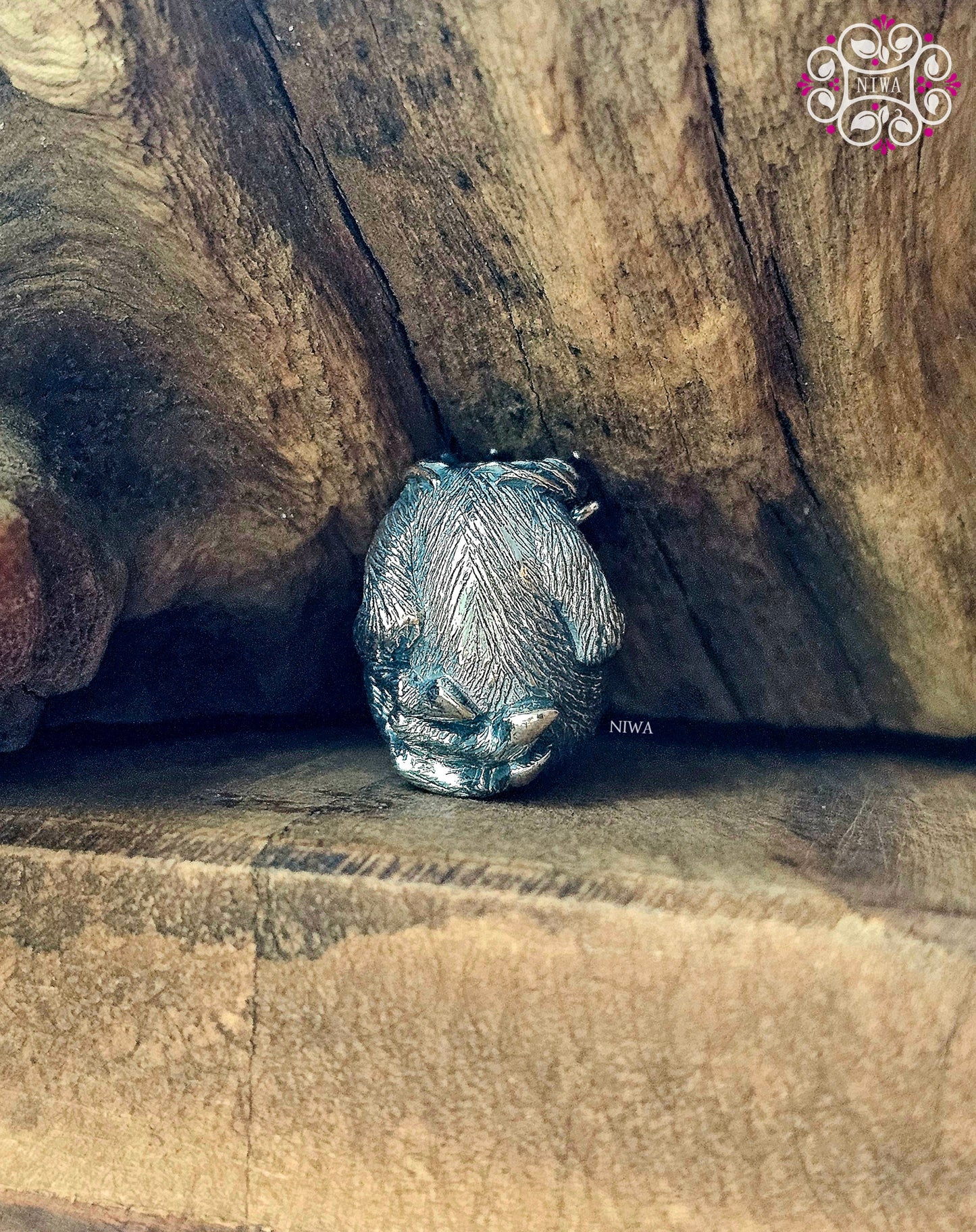 CUDDLE DEER Charm