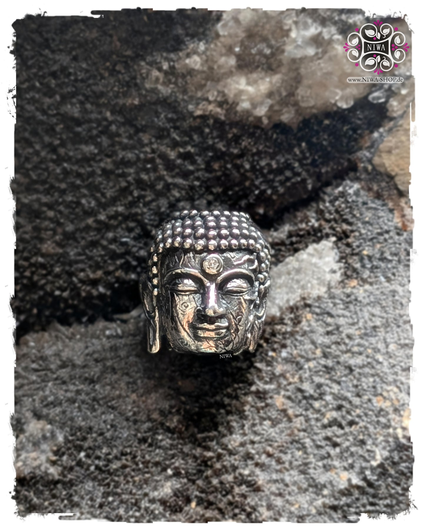 MANI BUDDHA Charm