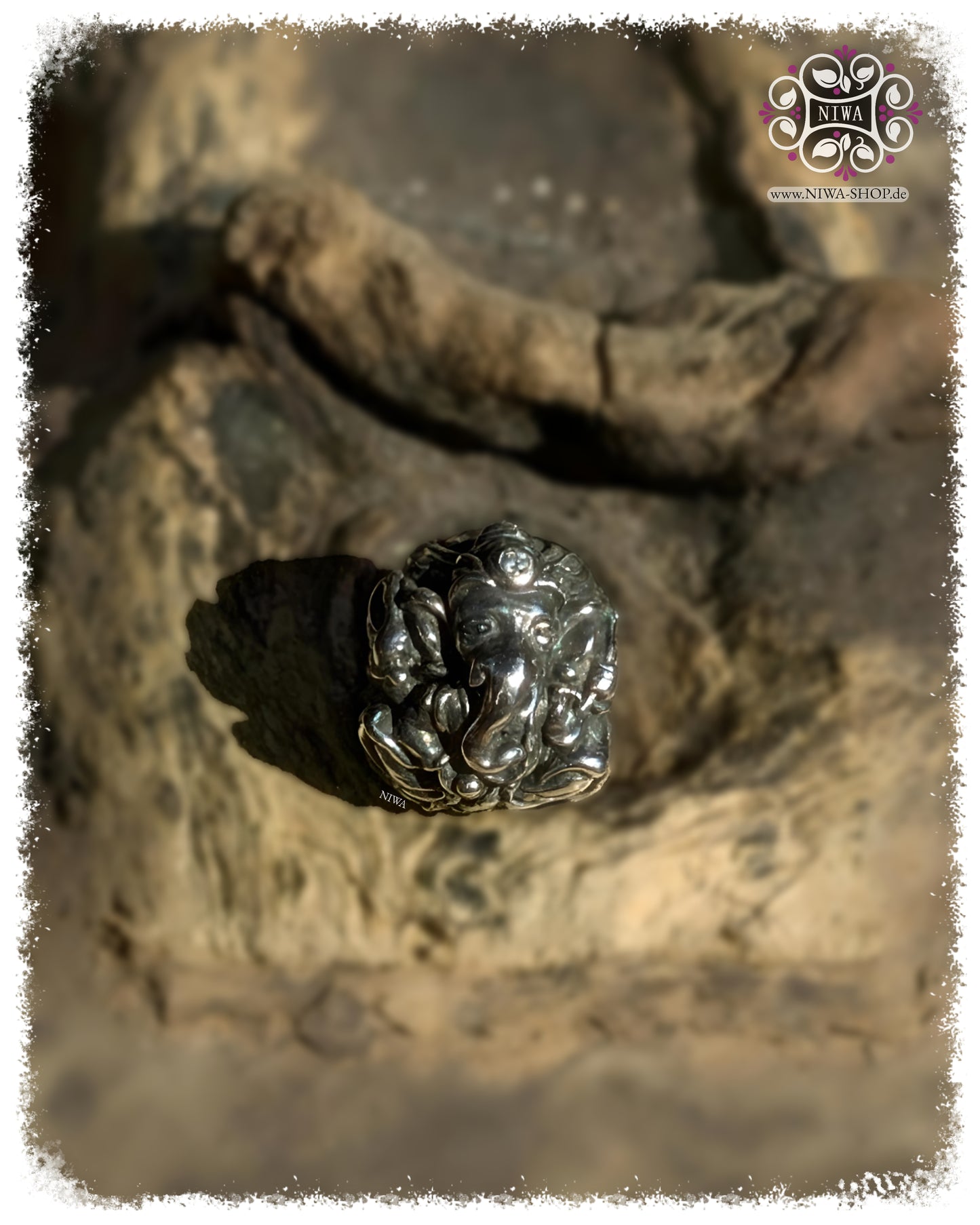 GANESHA MANTRA Charm