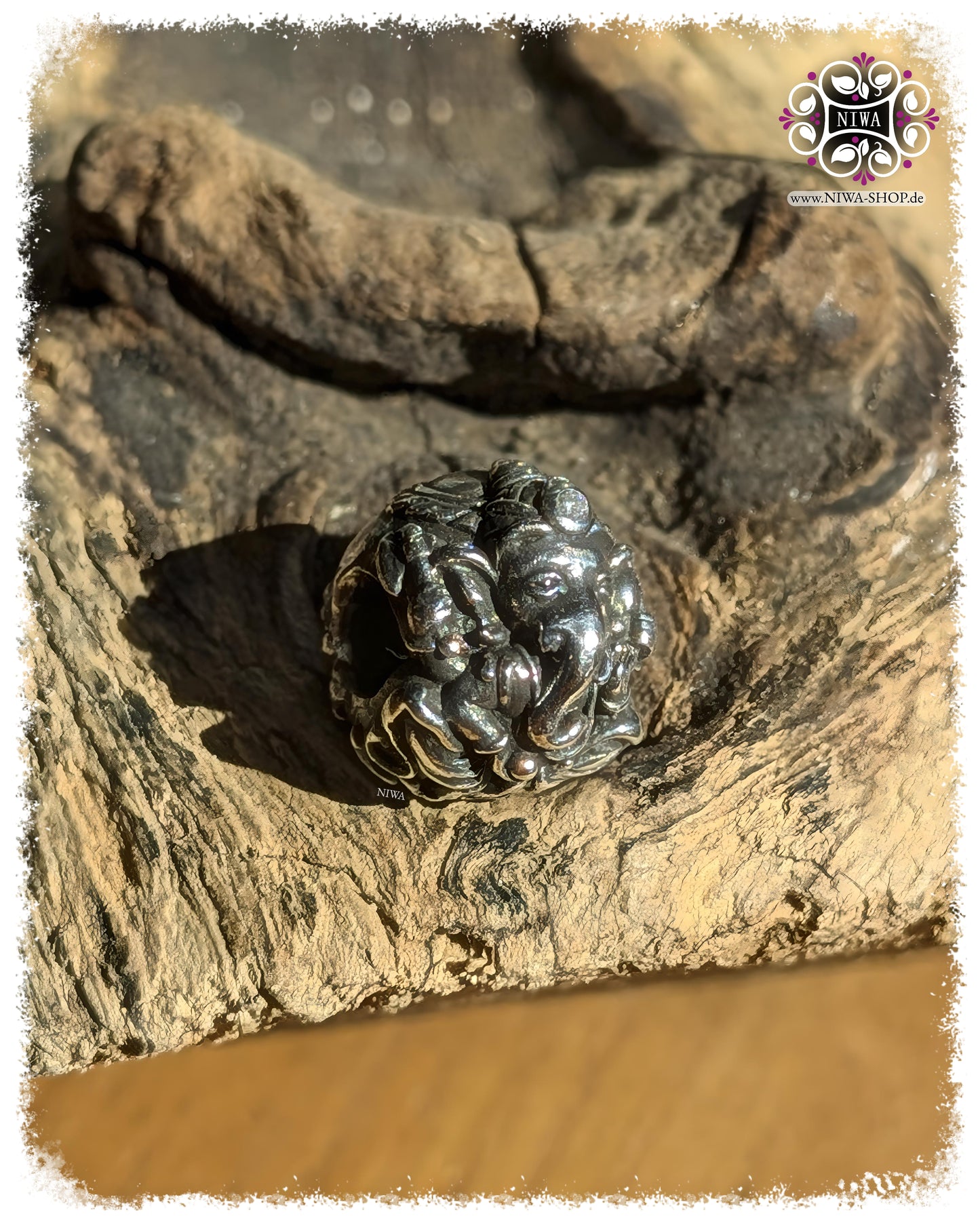 GANESHA MANTRA Charm