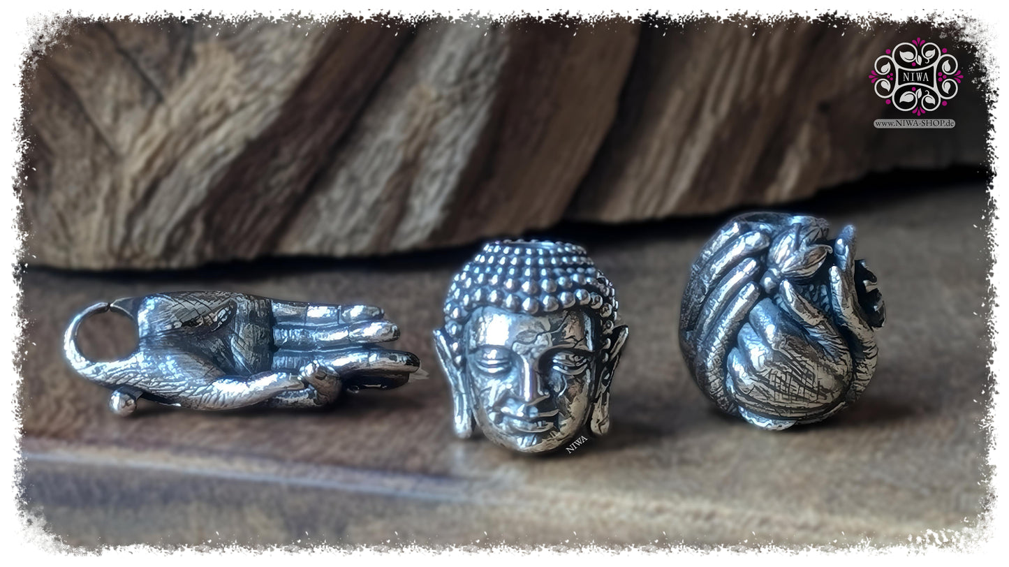 ANCIENT BUDDHA Charm