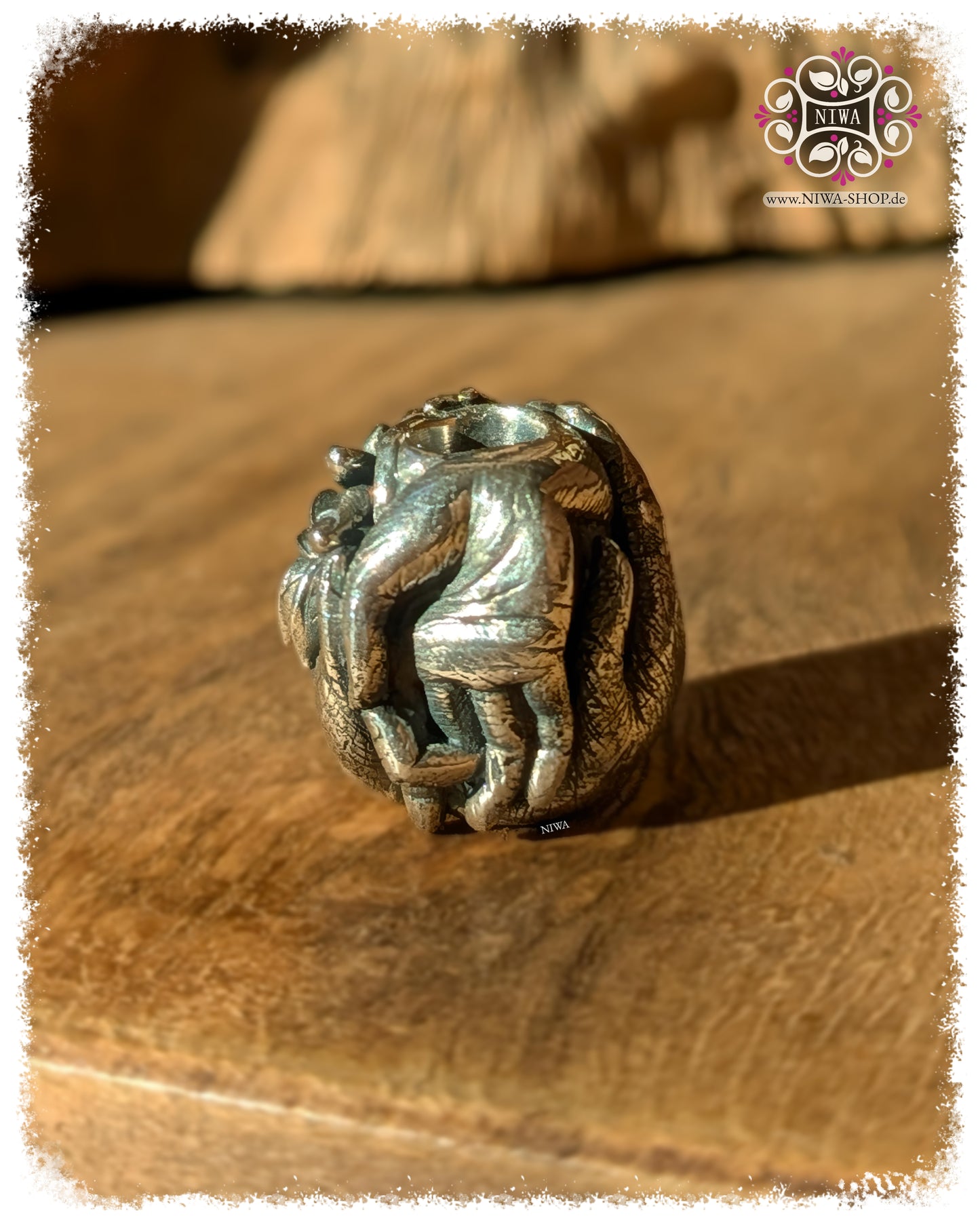 MUDRA MASTER Charm