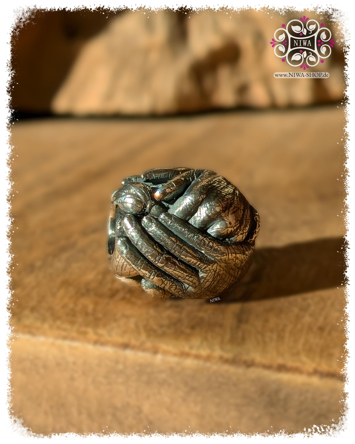 MUDRA MASTER Charm