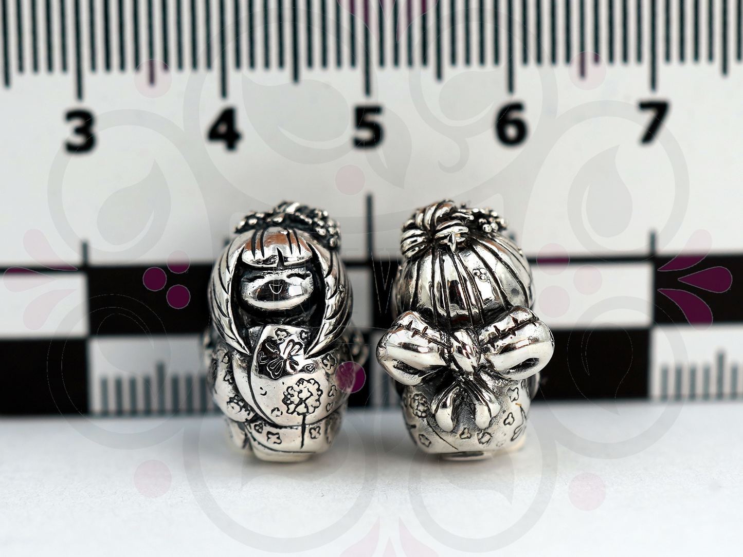 Maiko "Maru" Charm