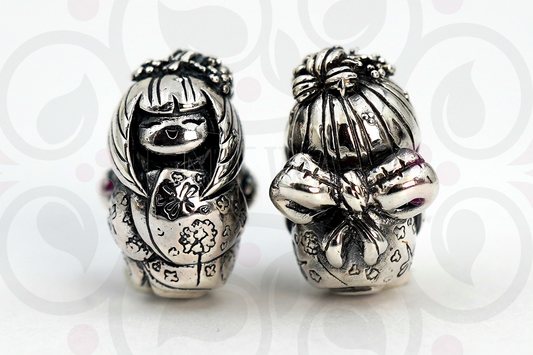 Maiko "Maru" Charm