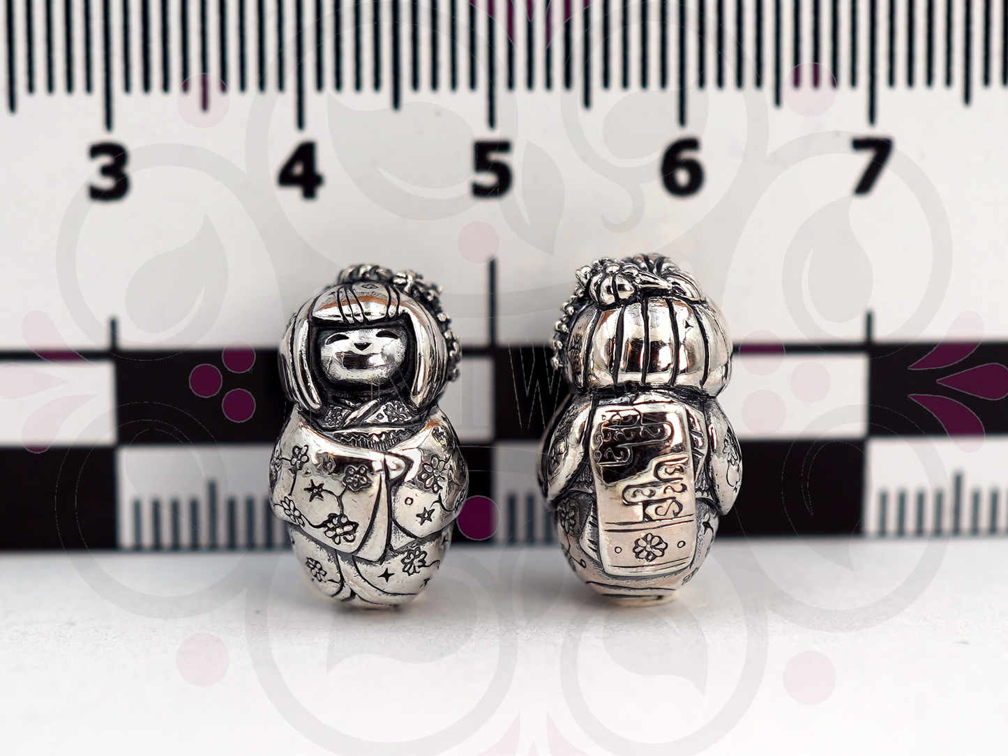 Maiko "Suki" charm