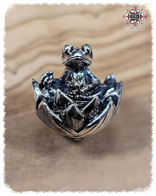 Meditation Frog Charm