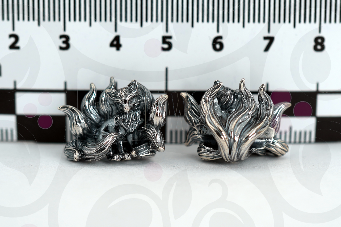 NINE TAILED FOX - Charm