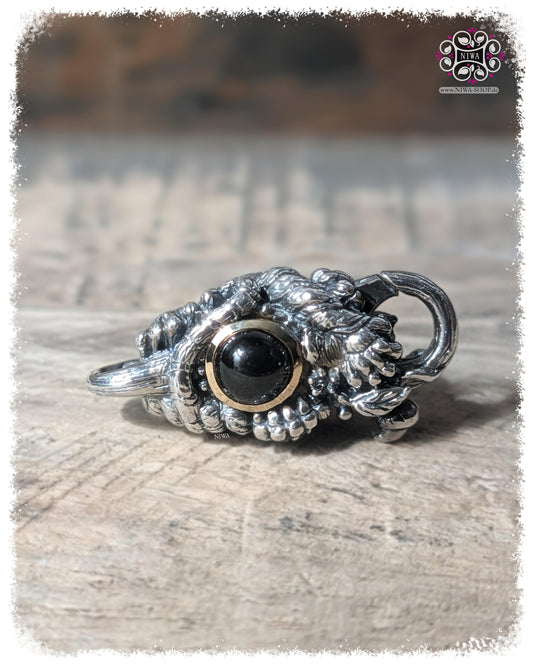 Limitierter 5FORCE TIGER Lock (Verschluss) aus 925 Silber & 18K Gold von MAMA MALA by NIWA | Handgefertigter Tiger mit Edelstein (TwoTone)