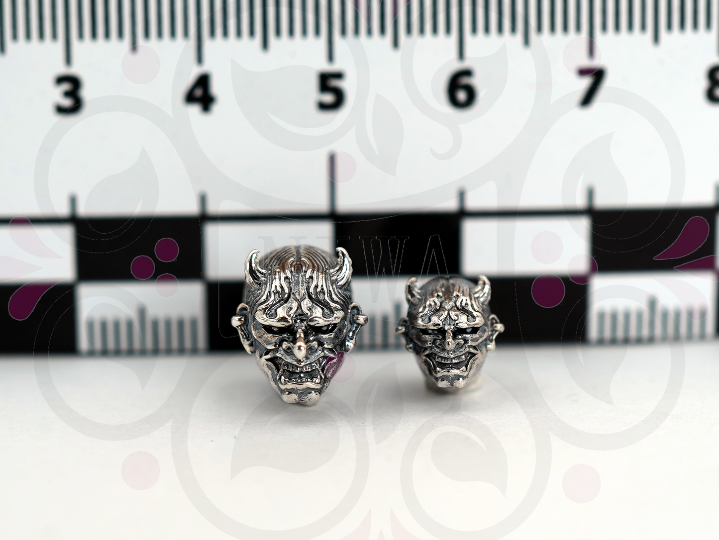 Oni mask "Chubu" charm