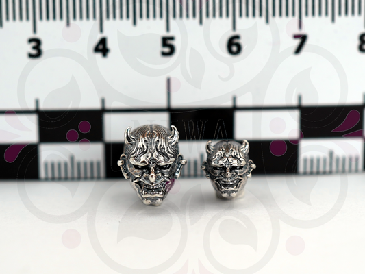 Oni mask "Chubu" charm