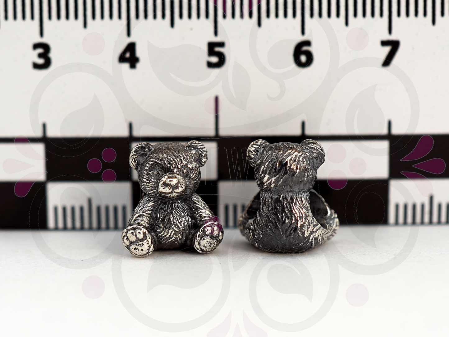 LITTLE TEDDY - Charm