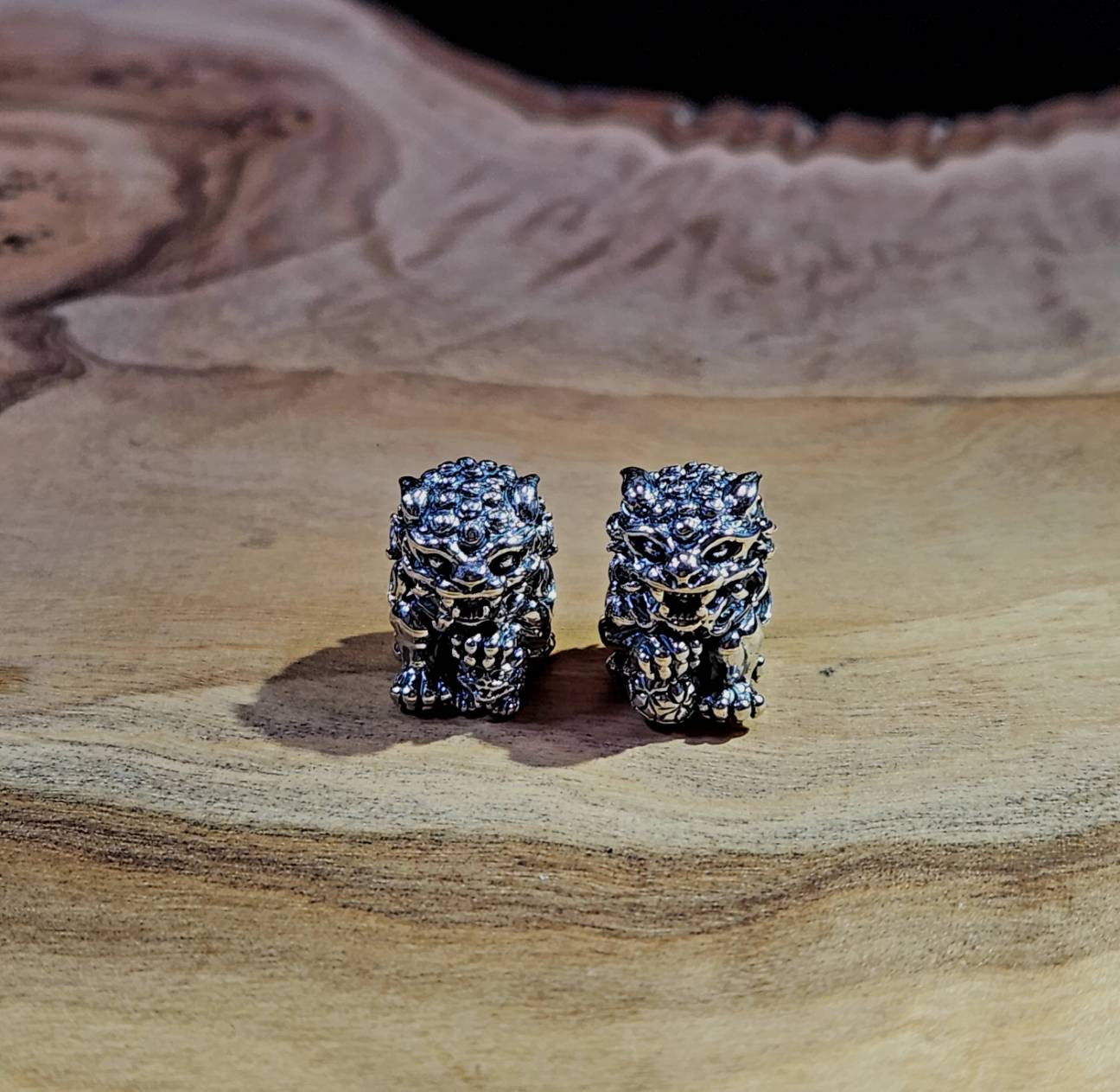 Shi Shi Fu Lion Double Charm