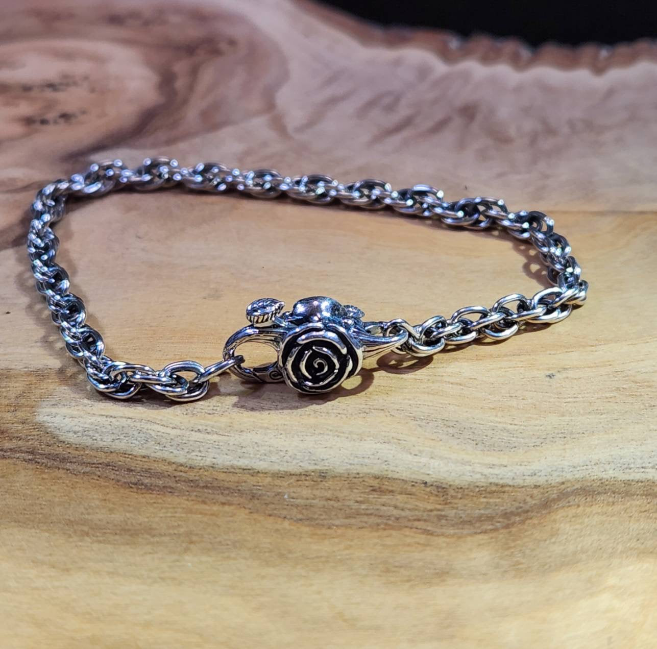 Endless Rose Lock