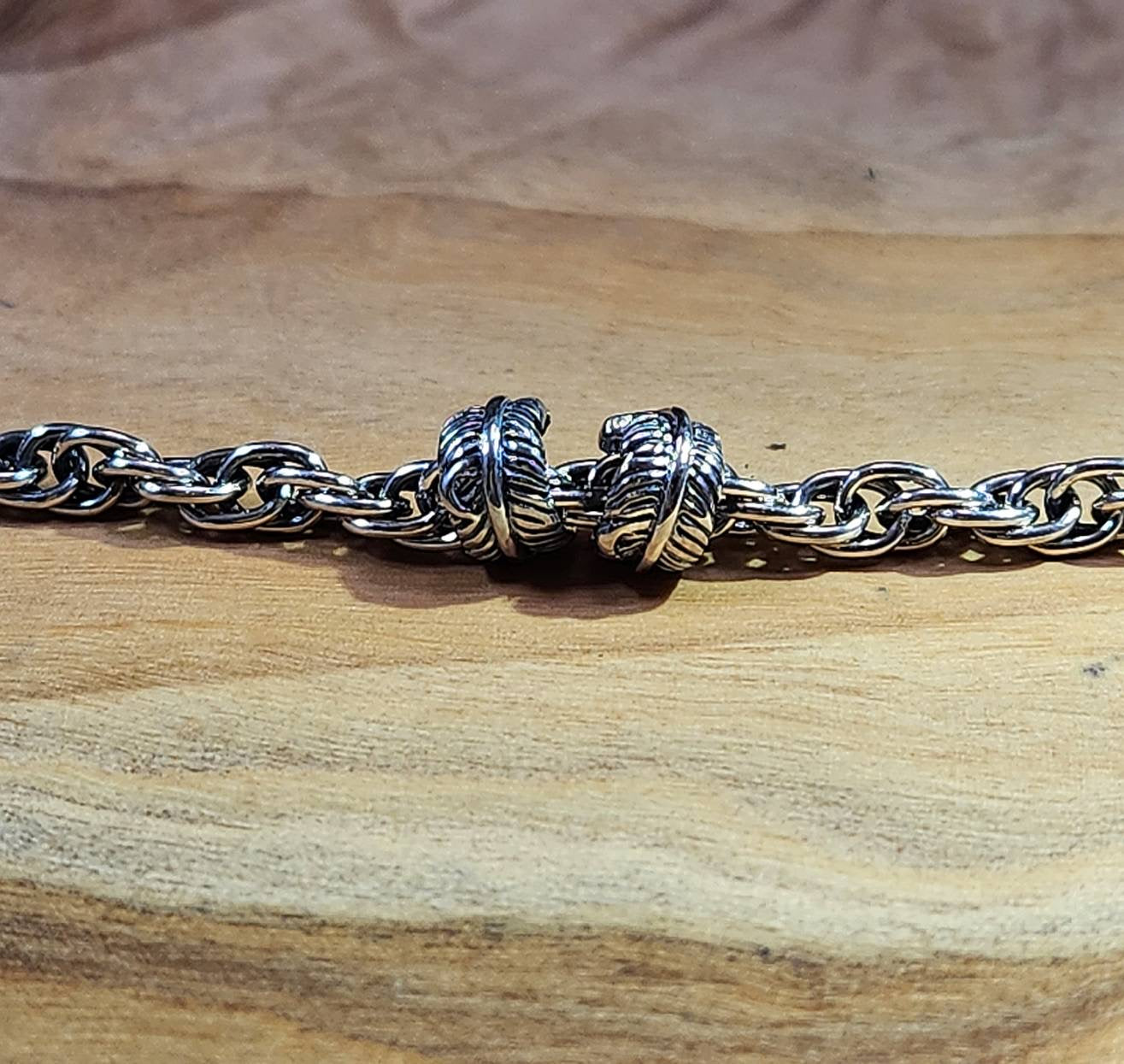 Feather Spacer