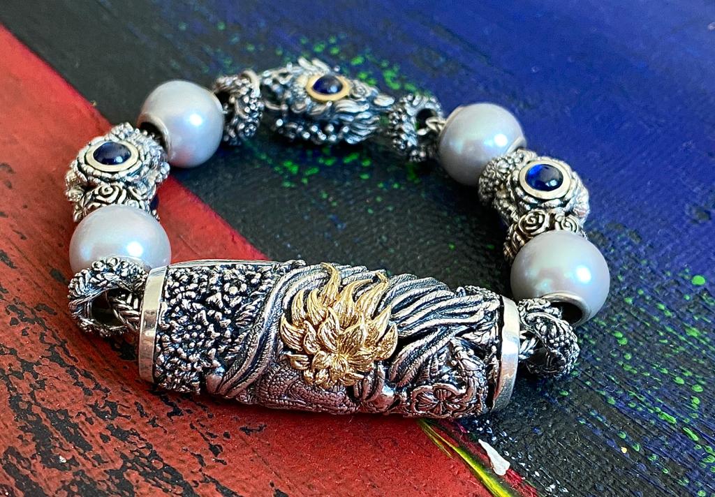 Geisha barrel charm