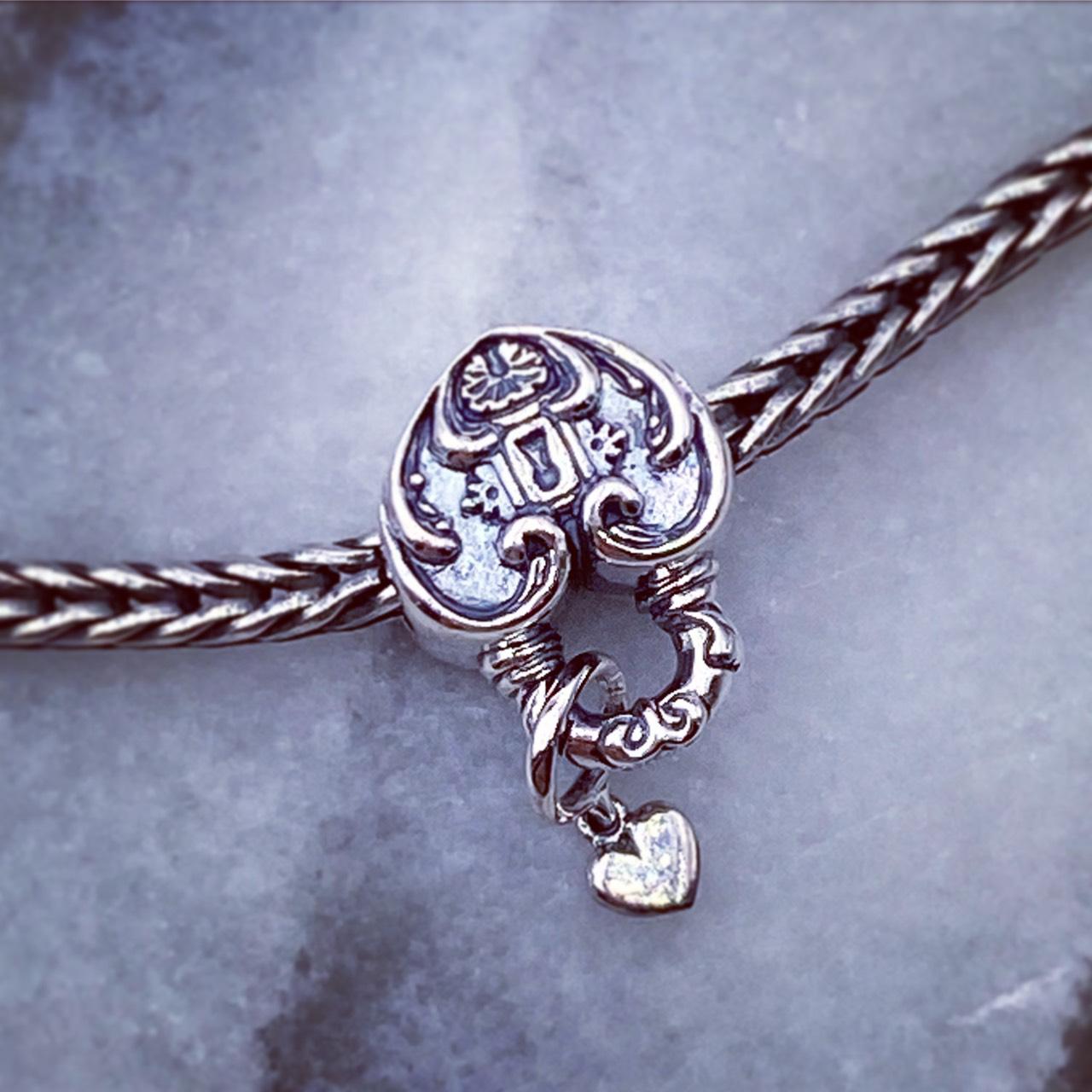 LUCKY HEARTS PADLOCK - Charm