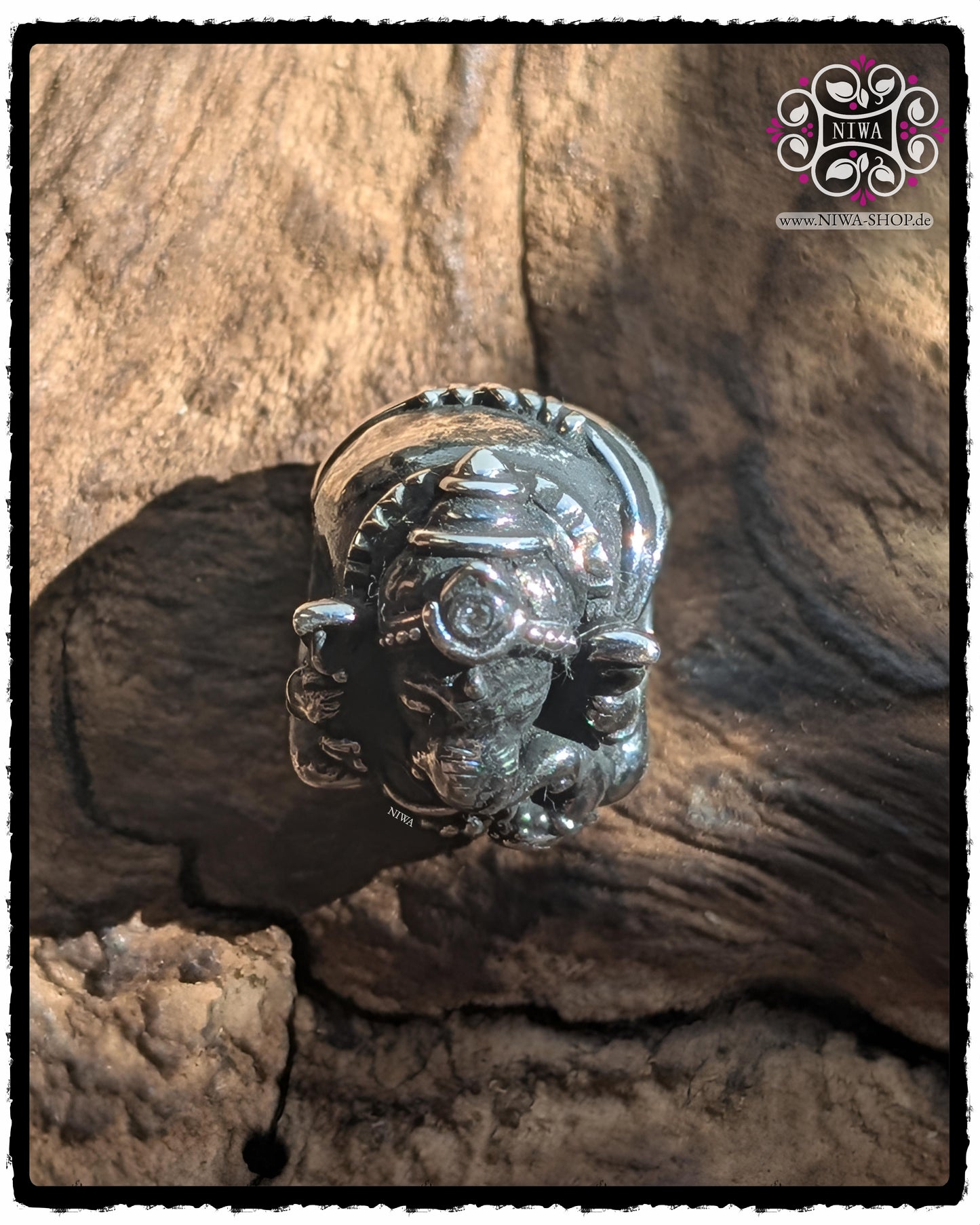 GANESHA ANANDA Charm
