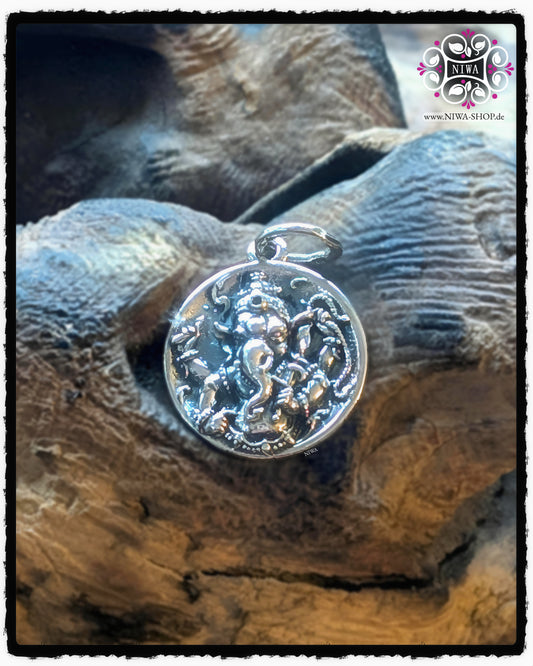 SATYA MĀRGA Coin made of 925 sterling silver, MAMA MALA by NIWA, handcrafted Ganesha Coin with dynamic symbolism for truth, courage and protection on your own path