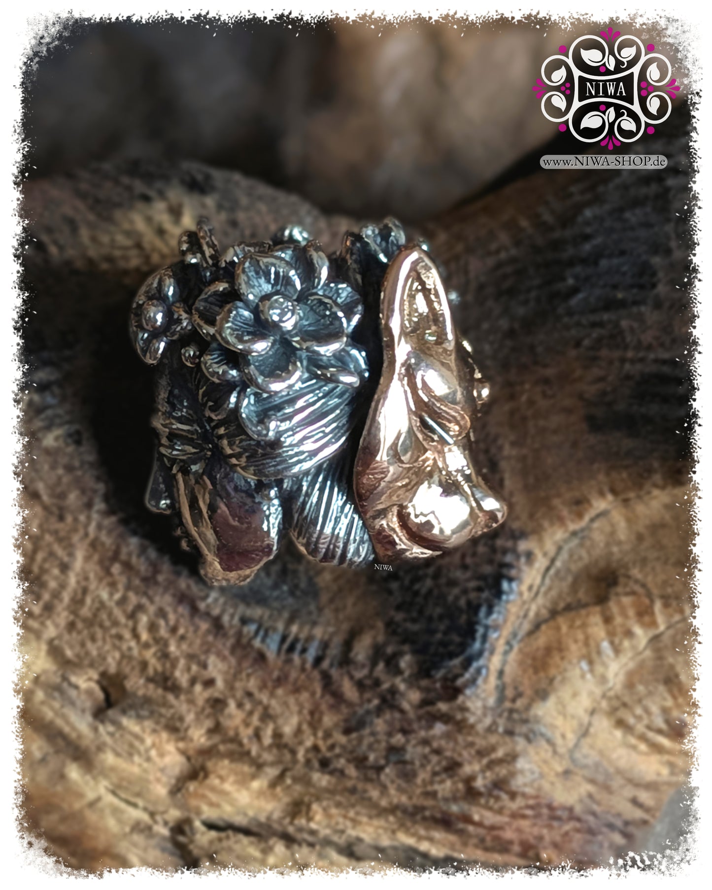 MAMA MALA, ASIA Collection, JAPAN Series, TwoTone GEISHA KITSUNE Charm, KITSUNE mask made of 18K rose gold on 925 sterling silver, front view of the mask, floral details with two white diamonds.