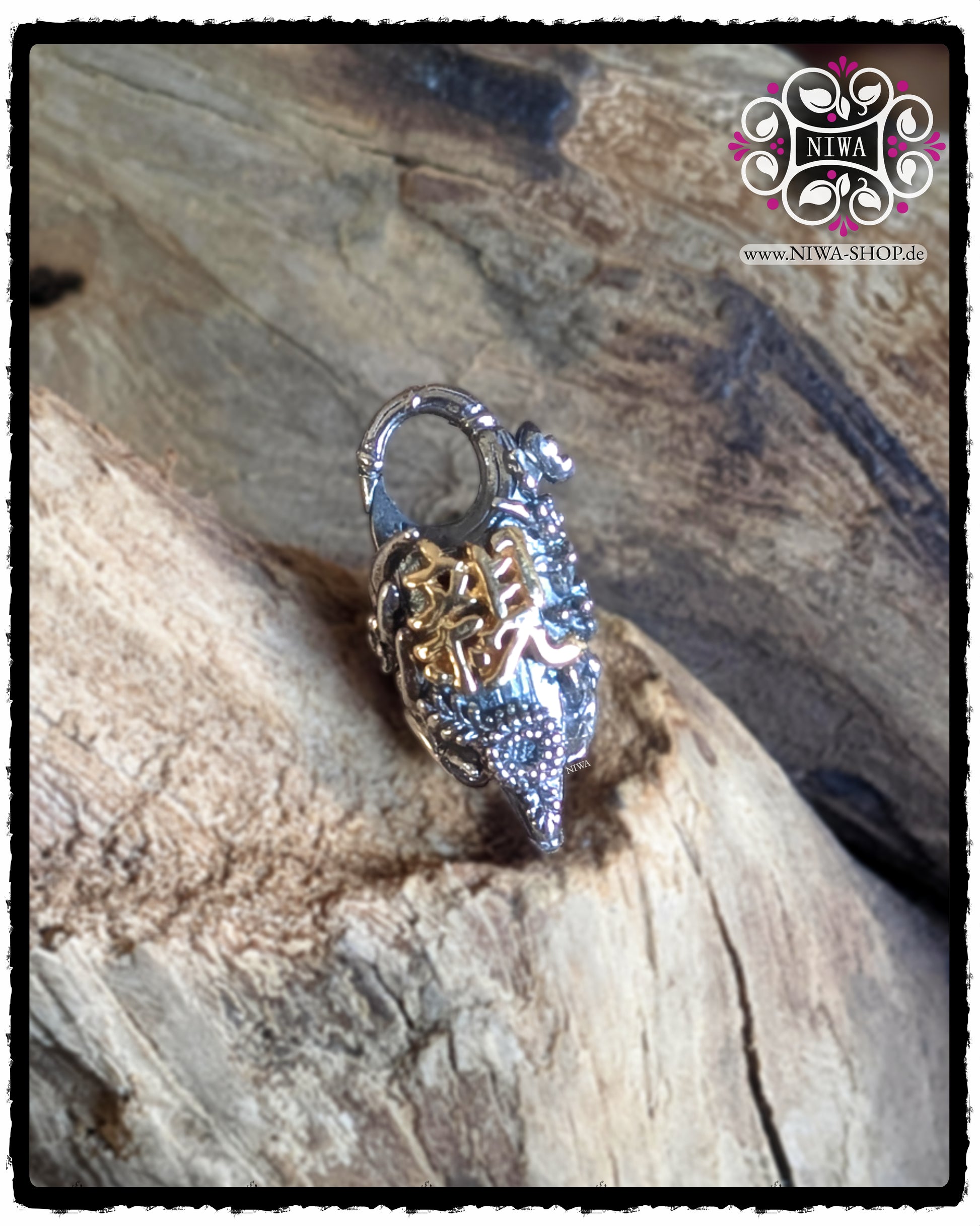 CHINESE GOODWILL Lock MAMA MALA by NIWA, Frontansicht, 925 SterlingSilber, chinesisches Schriftzeichen als 18K RoséGold Detail, florale Struktur