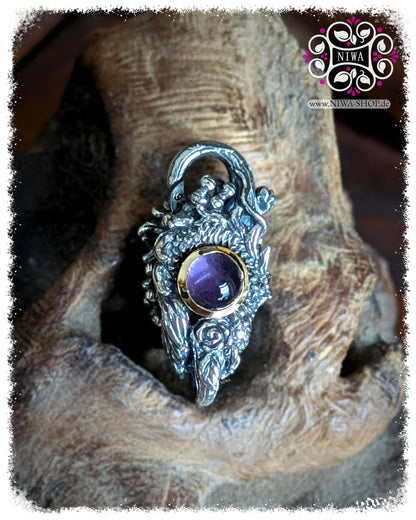 5FORCE DRAGON Lock Frontansicht, VIOLETTER AMETHYST CABOCHON im 18K GELBGOLD Ring, 925 STERLINGSILBER, detailreicher Drache