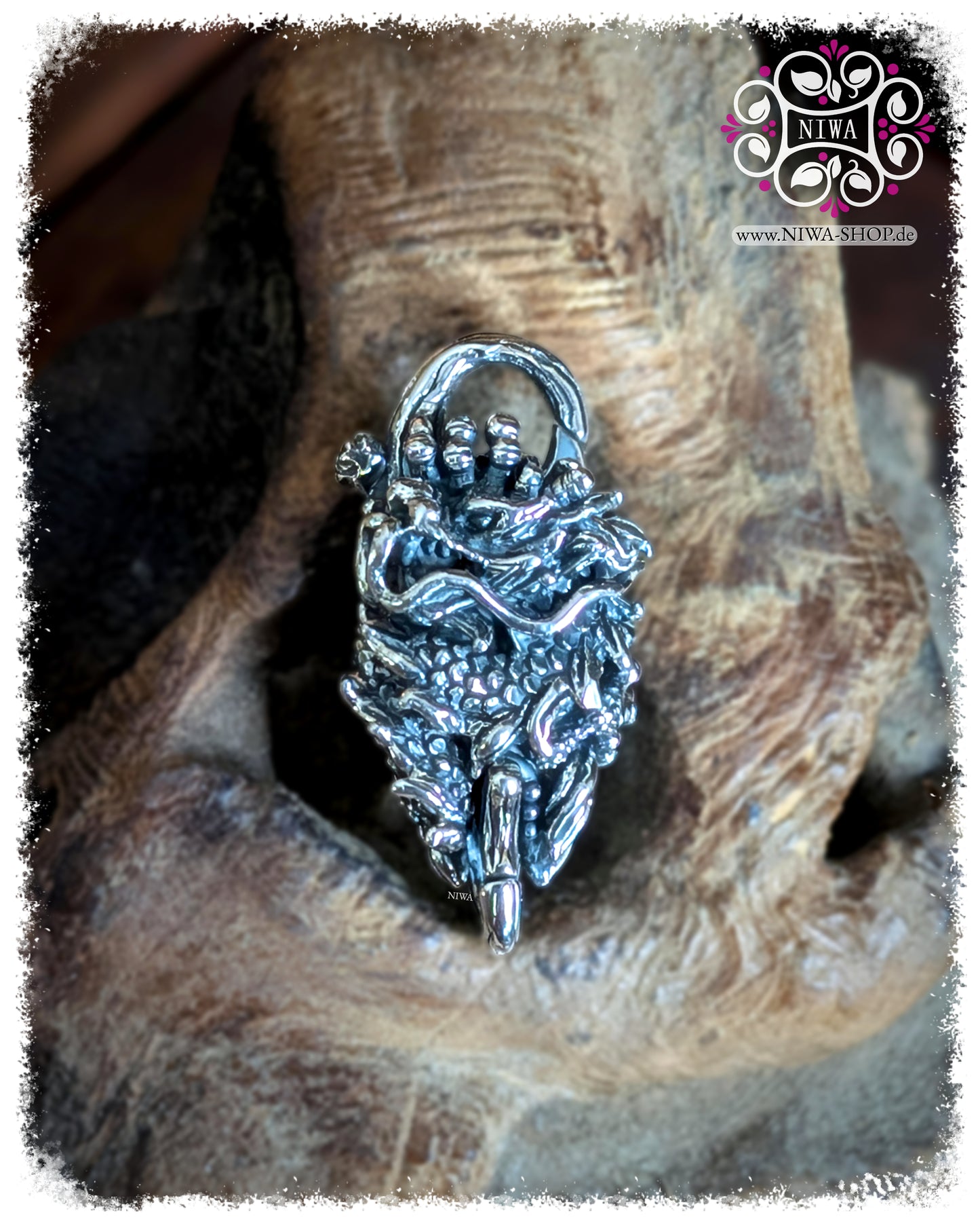 5FORCE DRAGON Lock Rückansicht, 925 STERLINGSILBER, detailreicher Drache mit Schuppenstruktur, SCHWARZER SPINELL Variante, 18K TWOTONE GELBGOLD Ring (nur frontal sichtbar)