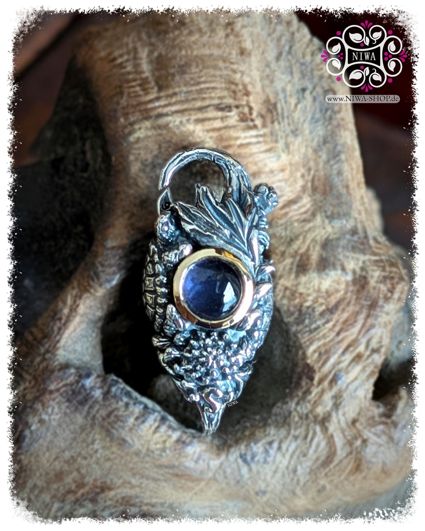 5FORCE TURTLE Lock IOLITH CABOCHON, 925 STERLINGSILBER, 18K GELBGOLD Ringfassung, Frontansicht