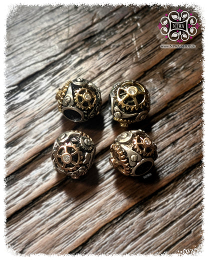 WHEEL of LIFE MiniCharm aus 925 Silber & 18K Gold (TwoTone) von MAMA MALA | Handgefertigter kleiner Zahnrad-Bead mit Diamanten