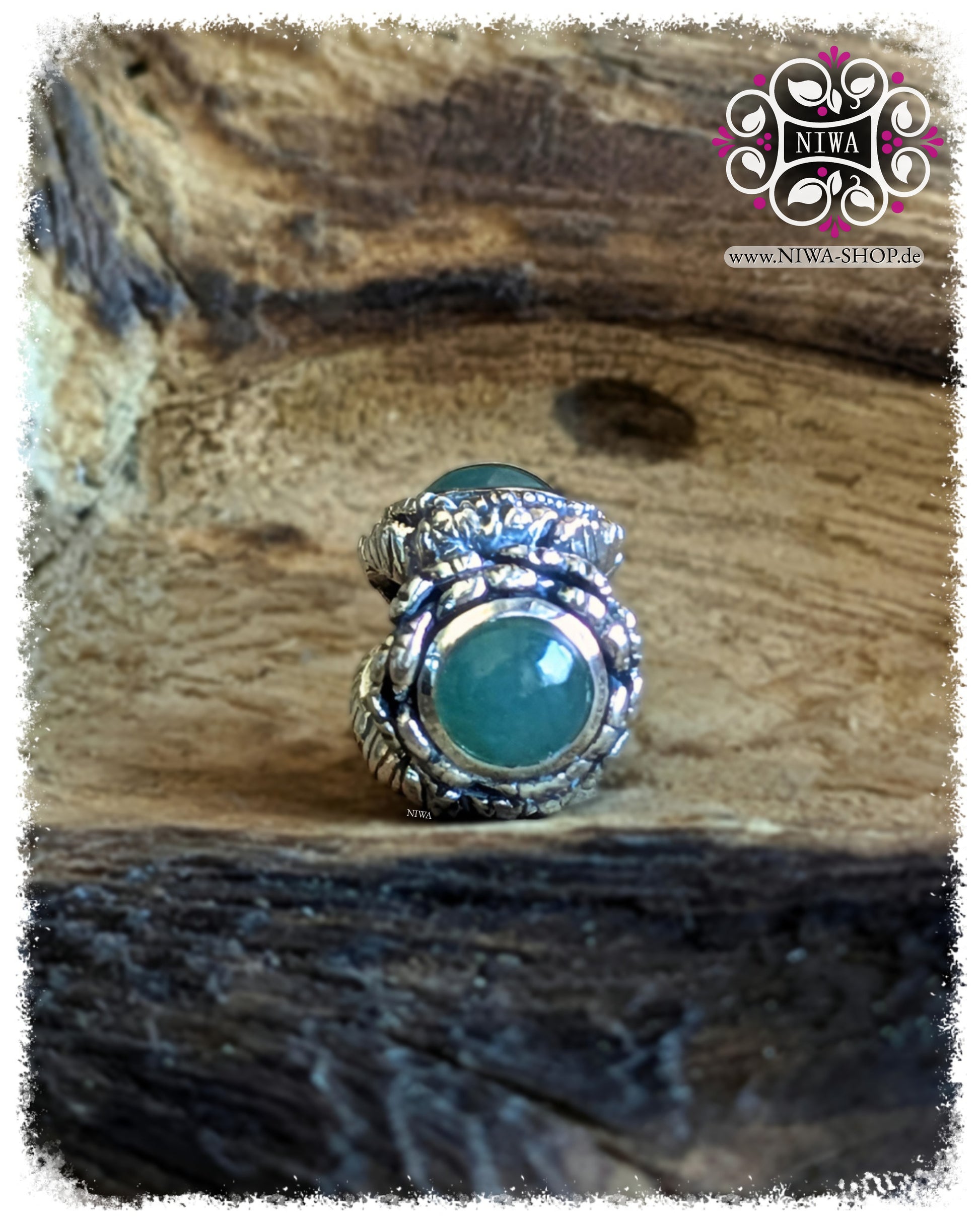 PEONY BLOOM Charm made of 925 sterling silver with GREEN MAYA JADE cabochons, front view of the deep green peony variant from the BLOOM series by NIWABeads