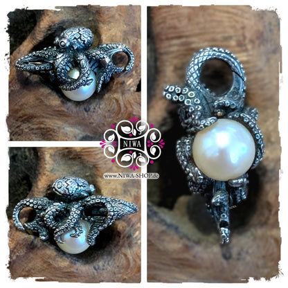 KRAKEN Lock, NIWABeads, Perlenfarbe LUSTRE-WEISS, 925 SterlingSilber, Collage mit Nahaufnahmen, weißer Perlenglanz als Lichtpunkt, MYSTIC PEARL Serie, OCEAN Kollektion.