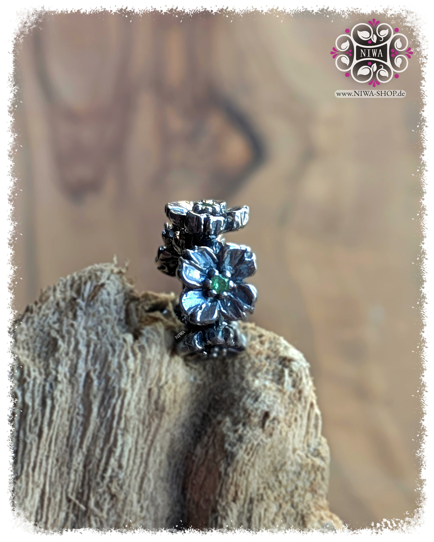 DOGWOOD BLOOM Spacer